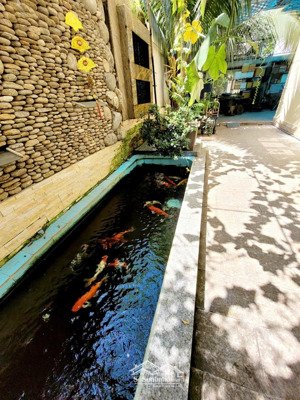 bán nhà mặt tiền man thiện, thủ đức khu phố ẩm thực. ngang 13x17m. giá 15 tỷ