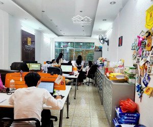 bán nhà hoàng sa 64m² 3 tầng - 21.9 tỷ - 2 mặt tiền trước sau cực hiếm