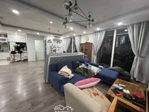 bán căn hộ 170m * 4pn mặt đường trần thái tông. giá 10 tỷ