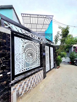 bán giỏ hàng nhà riêng nhà bè 63m-4,15ty 1 lầu sát q7 ngay huỳnh tấn phát thị trấn nhà bè