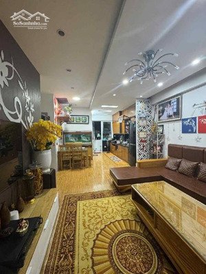 bán căn hộ tầng cao ct5b xala 2 ngủ full nội thất ở ngay 4,6 tỷ( ctl )