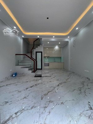 rẻ nhất khu vực nhà 5 tầng ngay tổ 11 yên nghĩa-giáp kdt đô nghĩa 5,x tỷ 