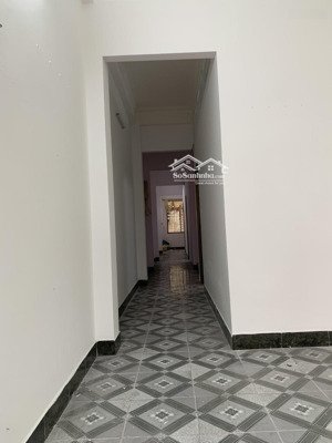 bán nhà 2 tầng cù chính lan vừa ở vừa kinh doan