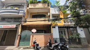 !!vip!!-ngộp bank- bán nhà sân bay- dt hiếm 4,5x15m- 4 tầng xịn, đẹp- chỉ 11 tỷ