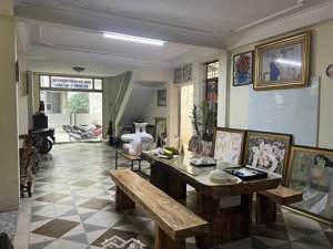 nhà giảng võ ô tô vào nhà 350m2 99 tỷ 6 tầng thang máy mặt tiền đẹp nở hậu