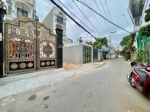 12,9tỷ tl bán nhà đẹp phường hiệp bình phước thủ đức đ13. 109,5 m2 ngang 4 dài 27 gần vạn phúc