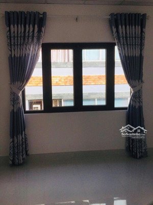 nhà bờ bao tân thắng 4x8m 2 lầu 4 phòng ngủ 3.75 tỷ