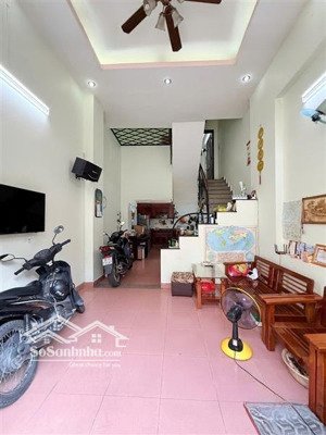 bán gấp nhà hẻm oto trường chinh, 4 tầng btct, 4pn, 4x13, giá 8 tỷ hơn.