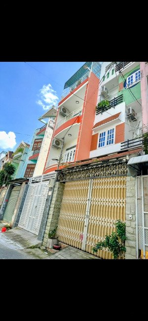 bán gấp nhà hẻm xe tải thông vườn lài-tân phú. 57m2 , 4 x 14 , 4tầng , 4pn . giá nhỉnh 7tỷ