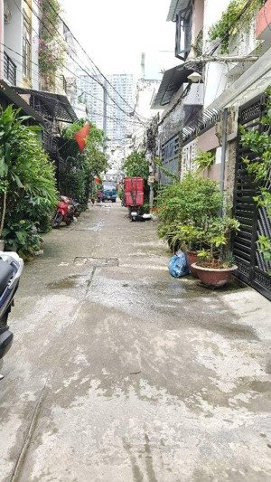 bán nhà riêng hàng hiếm tại phú thuận, 8,9 tỷ, 68m2, q7, hcm