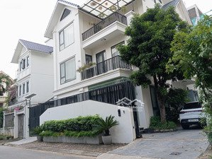 bán nhà biệt thự liền kề việt hưng, view công viên, cạnh hồ điều hòa, 117m2, mặt tiền 7.7m, 33 tỷ