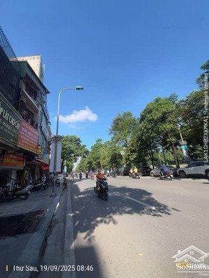 bán nhà mặt phố thanh nhàn kinh doanh ô tô đỗ cửa vỉa hè 3 m