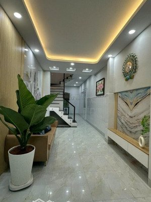 nhà mặt tiền tỉnh lộ 10 gần chợ phú lâm, hxh 8m, sổ riêng chỉ 4.2 tỷ