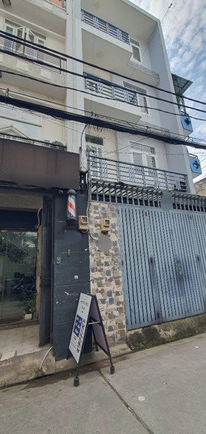 giá tốt! bán nhà mặt tiền tân bình 4,5m x 14m, 4 tầng giá 11,8 tỷ thương lượng