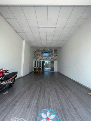 bán nhà ngay cầu khuê đông đường 7m5 sát võ chí công