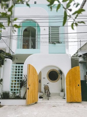 nhà mặt tiền - bên hông bến xe miền tây - 80m2 chỉ hơn 5,5tỷ