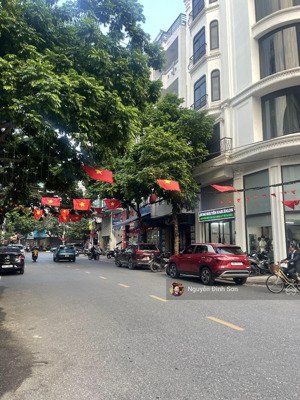 bán nhà 158 nguyễn sơn 80m 17 tỷ ô tô tránh mặt tiền 4.5m kinh doanh ở sướng.