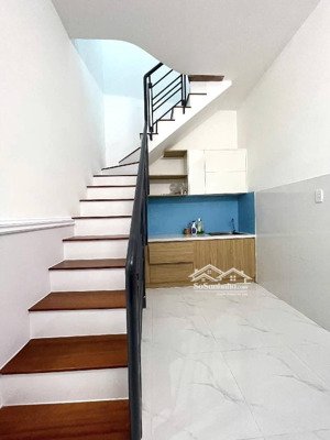 nhà bình tân ngay lê văn quới mới xây