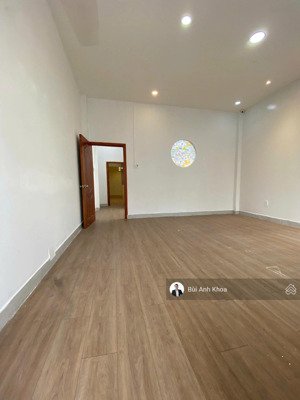 đoạn 2 chiều võ văn tần (thông nguyễn đình chiểu) sẵn 5 tầng. khuôn đất nở hậu đẹp. chỉ 8,7 tỷ tl