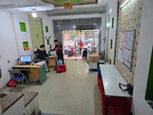 nhà mặt phố - kinh doanh - đường ô tô 2 chiều - nút giao tuyến phố phạm tuấn tài - trần quốc hoàn