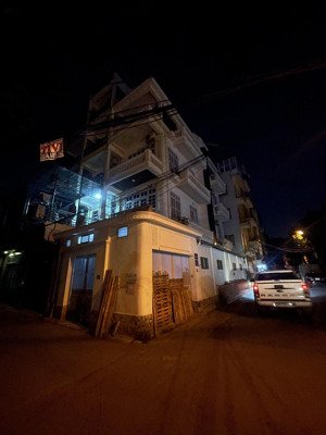 nhà đẹp dân xây lô góc sài đồng 2 mặt đường ô tô tránh cực hiếm giá rẻ