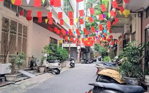 cần bán gấp - nhà nhân hoà - thanh xuân - giá: 7.9tỷ ( có thương lượng sâu)