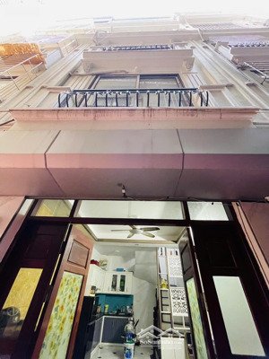 cổ nhuế 5 tầng dân xây cực chắc chắn ,trung tâm quận bắc từ liêm * dt 35m .ngõ nông đẹp ,gần ô tô