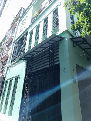 bán nhà đường hoàng quốc việt, cầu giấy, phân lô, 98m2 x 4 tầng, mt 6.8m, 32.4 tỷ