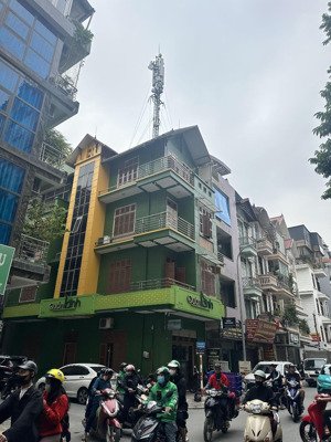 phân lô khuất duy tiến.55m2.mặt tiền 12 mét.lô góc 2 mặt.dt tầng 2 lên là 75m2.vỉa hè.giá 22tỷ5