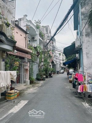 nhà đẹp 4 tầng 4,2x11, giá 6,65 tỷ ngay lê thúc hoạch, tân phú, hẻm 4m