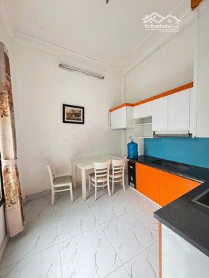 iêu phẩm nhà 5 tầng kiên cố, ngõ ô tô cách 20m,