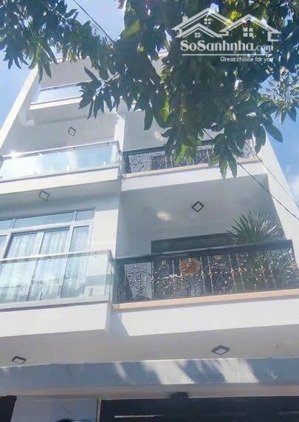 nhà siêu đẹp -quận tân phú - mới tinh- hẽm 6 m - sát mt - 55m2 - 4 tầng.giá 6,5 tỷ 