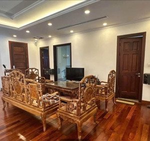 hiếm đẳng cấp nhà phố hồng tiến ngõ thông ở sướng, kinh doanh đỉnh chủ cần bán gấp