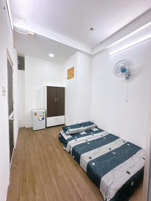 phòng trọ sinh viên 23m2 sát metro văn thánh full nội thất ở nguyễn hữu cảnh bình thạnh
