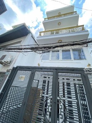 bấn nhà 1/ tân bình - 4 tầng kiên cố đẹp - tặng full nội thất