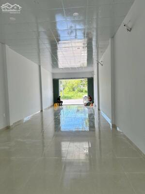 Cho thuê nhà mới 13tr/ tháng mặt tiền đường Võ Văn Kiệt gần cafe Ngọc tùng, The Wall coffee...