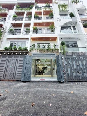 bán nhà 6 tầng ,ô tô tận cửa, full nội thất, đường tx25, phường thạnh xuân, q12 ,dt 60m(4x15)
