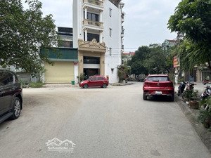 nhà đẹp gần ga nhổn 20m ra ô tô tránh dừng đỗ- 34m 5 tầng nhỉnh 5,3ty lh a tuấn để xem n