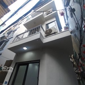 -bán gấp nhà riêng, 35m, 4 tầng, 4 ngủ, 4 wc, thiết kế hiện đại, không gan sống thoải, sổ đỏ