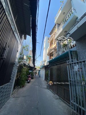 bán nhà đẹp mt hẻm huỳnh tấn phát, p.phú thuận, q7 cách mặt tiền 50m giá chỉ 5.6 tỷ