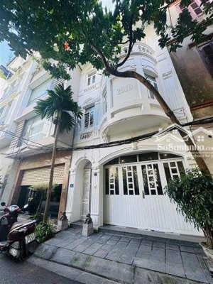 bán nhà khu phân lô tái định cư hồ đắp nếp 80m² , mt 5m , 4 tầng vỉa hè ôtô tránh giá 22,5 tỷ .