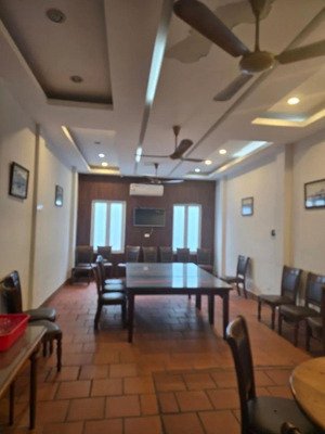 thụy khuê - bán nhà 7 tầng ô tô tránh- dt 150m2 - giá 64 tỷ