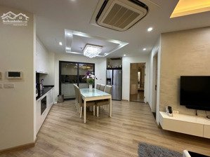chính chủ cần bán chung cư tầng 18, căn góc đẹp, full đồ, nội thất đẹp, sang trọng
