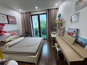 hiếm đẹp mặt phố kinh doanh 40m2 5t việt hưng nhỉnh 15 tỷ