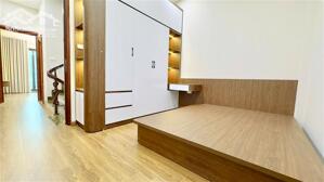 Bán nhà Văn Chương 39m giá 7.9 tỷ hàng xóm phố cổ ngõ thông dân xây khung cột chắc chắn .