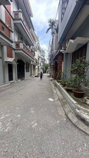 bán siêu phẩm ngọc thuỵ 50m2 mt 4.5m 7 tầng thang máy phân lô ô tô 2 thoáng