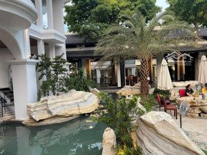 bán nhà hàng tiệc cưới siêu to khổng lồ trung tâm gò vấp tphcm 5524m2, 50x110m giá chỉ 368 tỷ