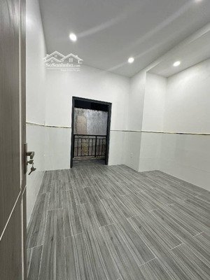 nhà mới đẹp vào ở ngay bạch đằng, bình thạnh sát quận 1 chỉ 4.95 tỷ