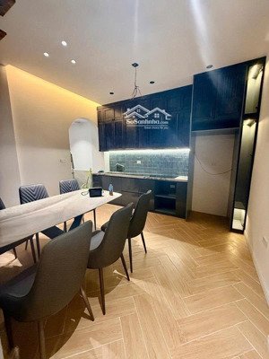 bán nhà 6 tầng thang máy mới kính kong như ks 5sao oto đỗ cổng xuân đỉnh chỉ 18,5 tỷ