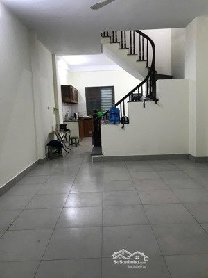 siêu hiếm văn hội , nhà dân xây chắc chắn, ngõ to rộng thông tứ tung, 9 phòng dòng tiền ổn định 75m